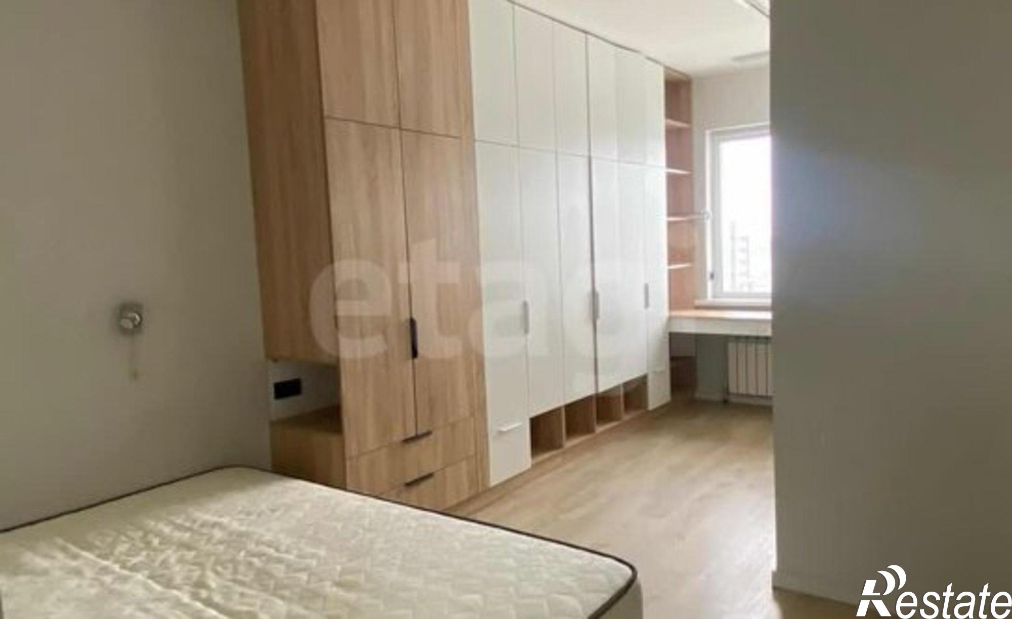 Купить квартиру за 9 200 000 рублей на проспект Михаила Николаева, 5/1 с1