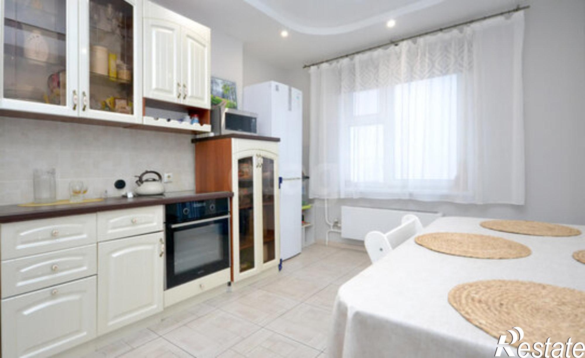 Купить квартиру за 12 250 000 рублей на Республика Саха (Якутия), 203-й микрорайон, 4