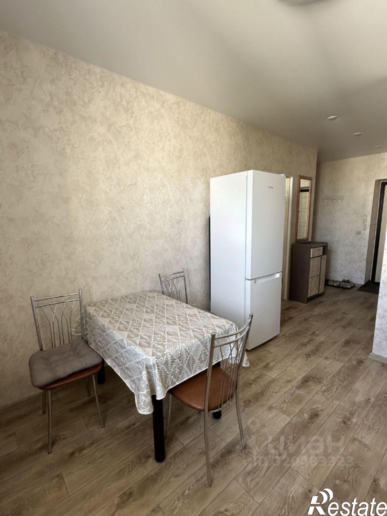 Сдать квартиру за 45 000 рублей на улица Дзержинского, 14/2