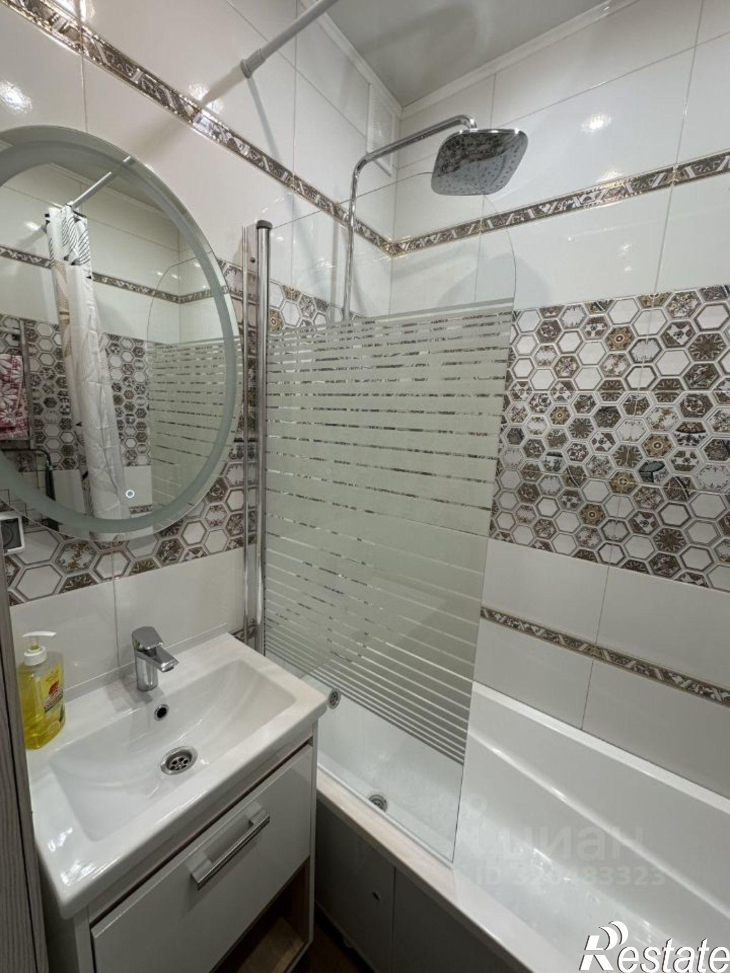 Сдать квартиру за 45 000 рублей на улица Дзержинского, 14/2