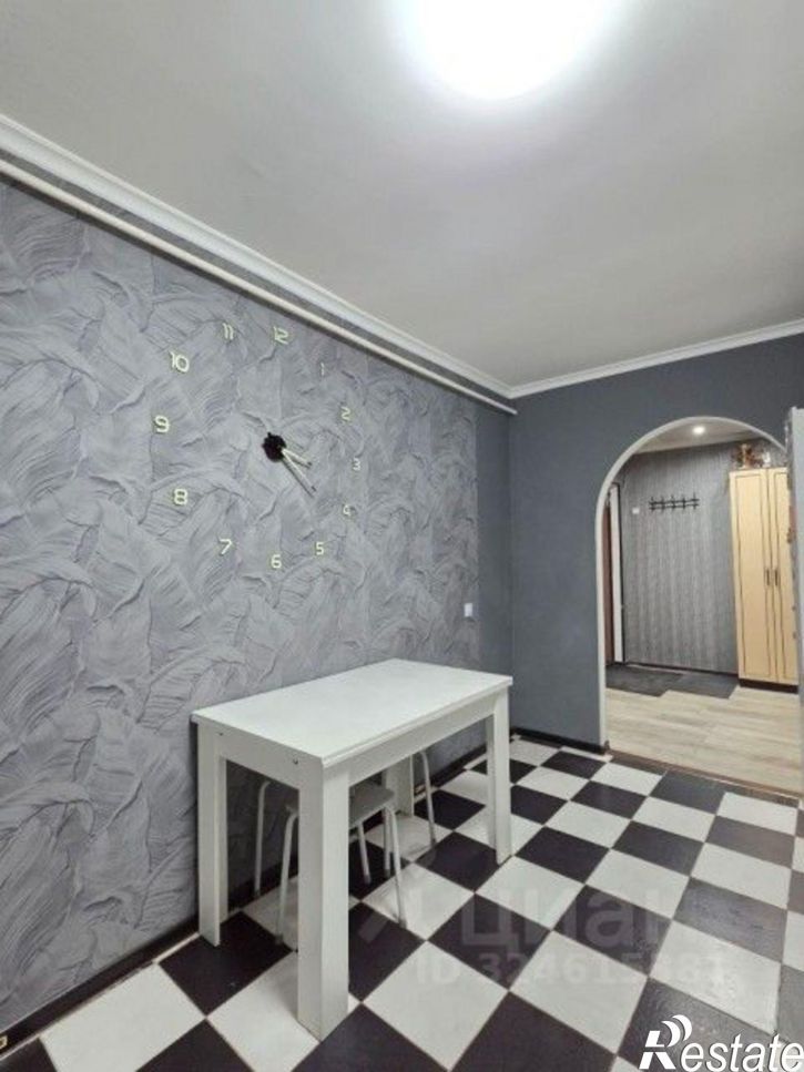 4-комн квартира Октябрьская улица, 26/3,  д. 26/3