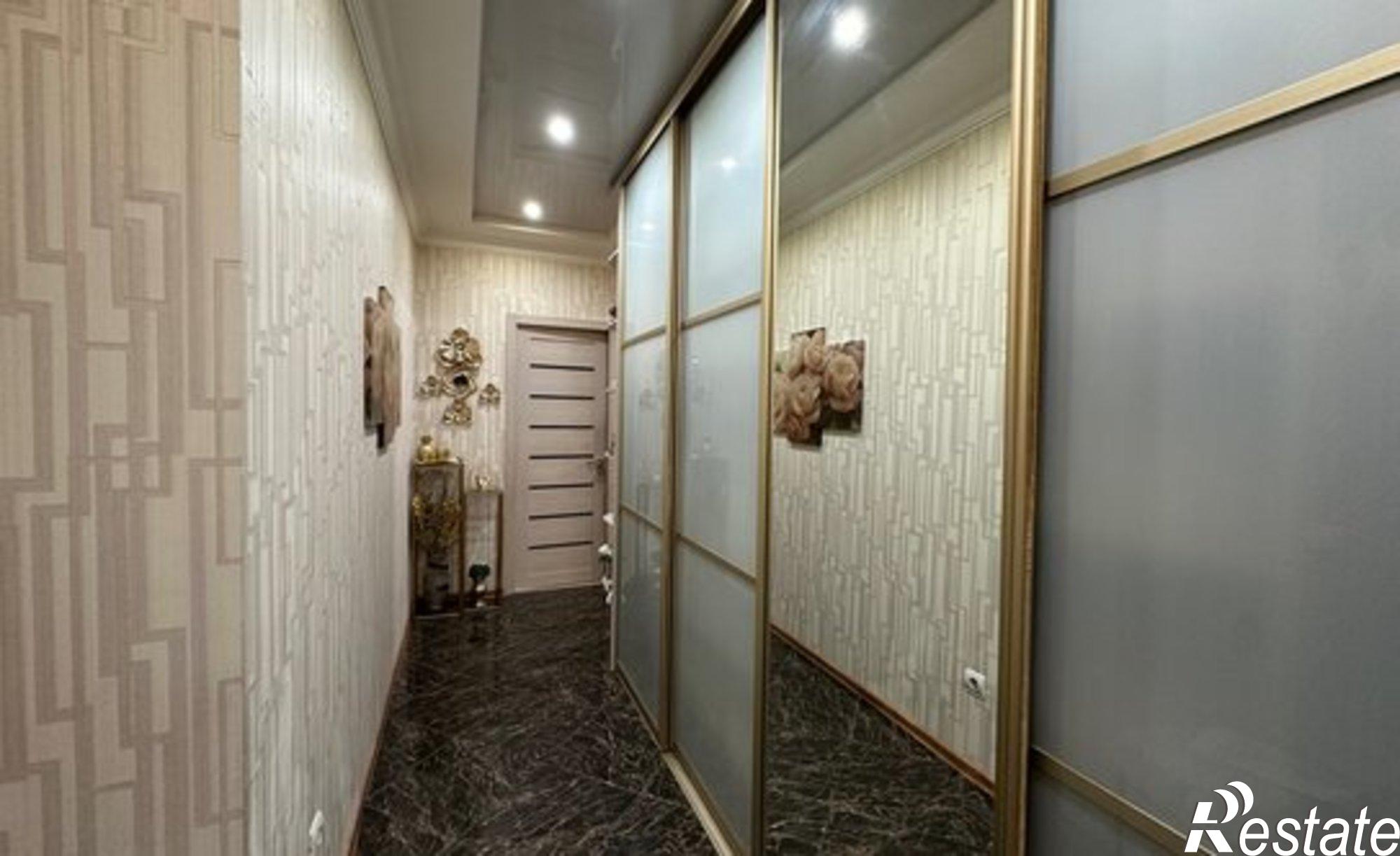 Купить квартиру за 11 000 000 рублей на ул Бестужева-Марлинского, 9/3А