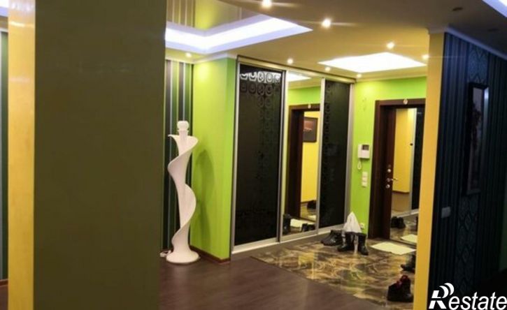 3-комн квартира улица Чехова, 35,  д. 35