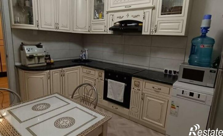 3-комн квартира улица Курнатовского, 2/1,  д. 2/1