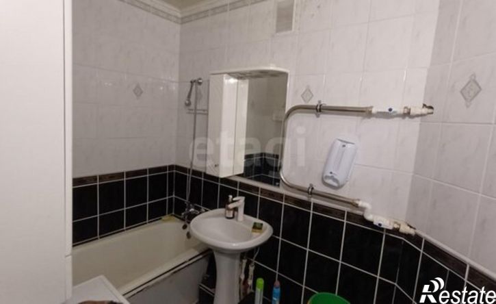 2-комн квартира ул Жорницкого, 14/8,  д. 14/8