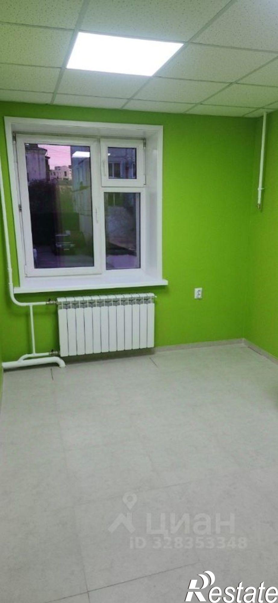 Купить торговое помещение за 12 000 000 рублей на ул Дзержинского, 7