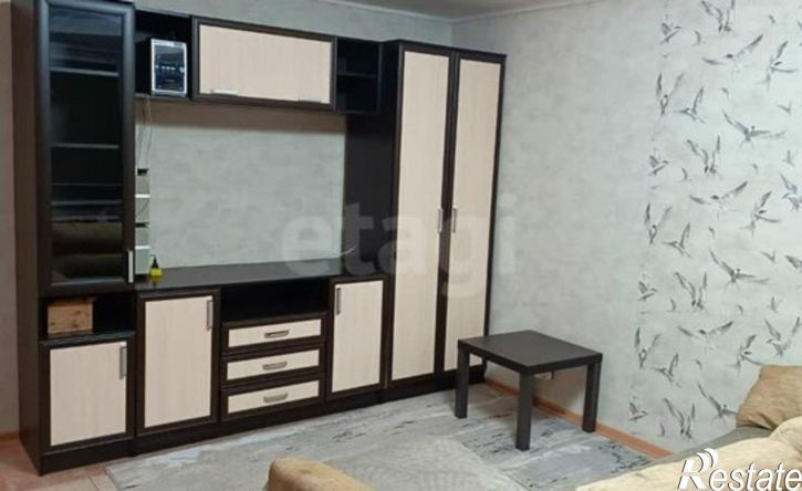 4-комн квартира улица Дзержинского, 9,  д. 9