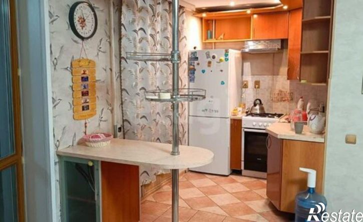 4-комн квартира улица Дзержинского, 9,  д. 9