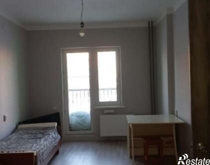4-комн квартира улица лётчицы Веры Захаровой, 15,  д. 15