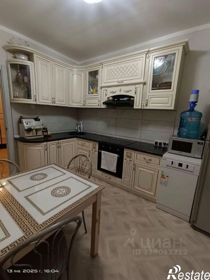 3-комн квартира улица Курнатовского, 2/1,  д. 2/1
