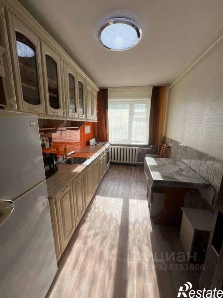 4-комн квартира улица Петра Алексеева, 7/2,  д. 7/2