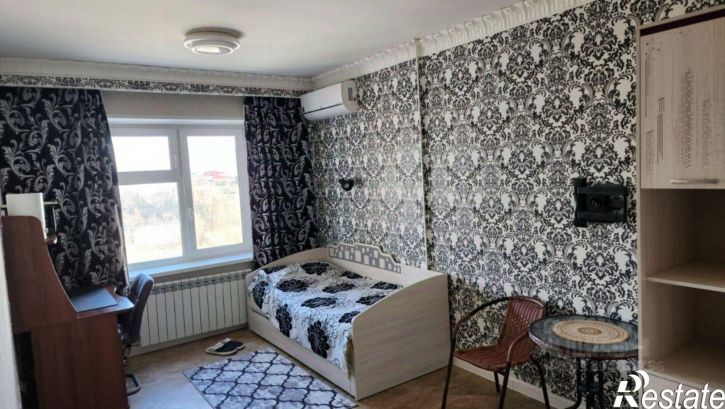 4-комн квартира улица Дзержинского, 34/2,  д. 34/2