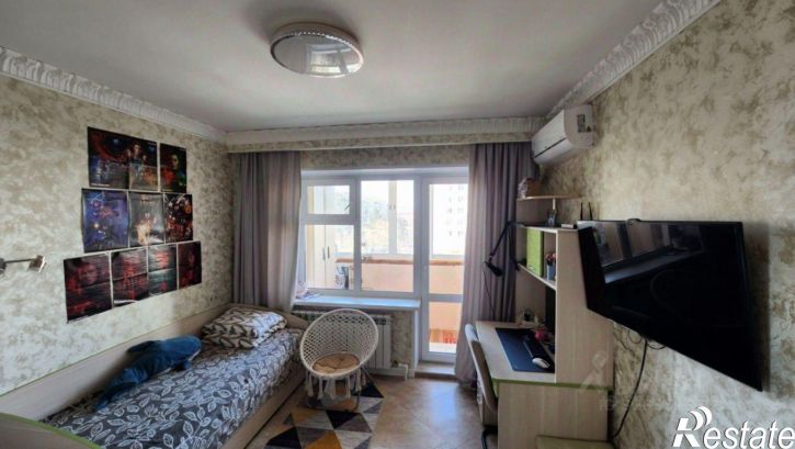 4-комн квартира улица Дзержинского, 34/2,  д. 34/2