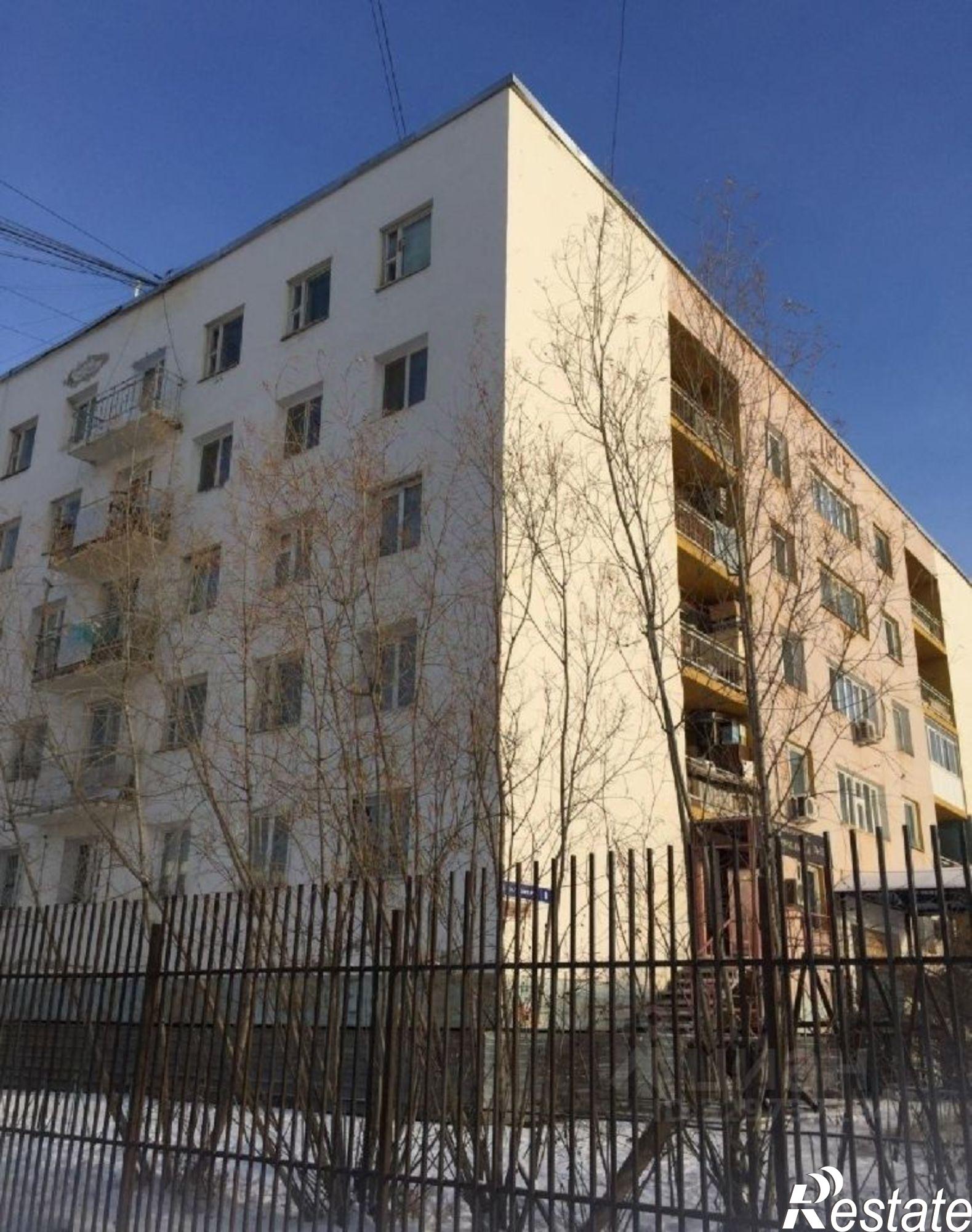 Купить комнату за 2 000 000 рублей на ул Строителей, 8