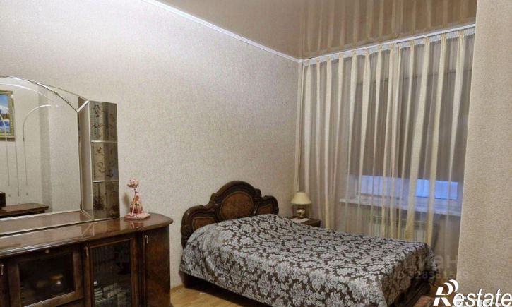 3-комн квартира улица Ларионова, 8,  д. 8