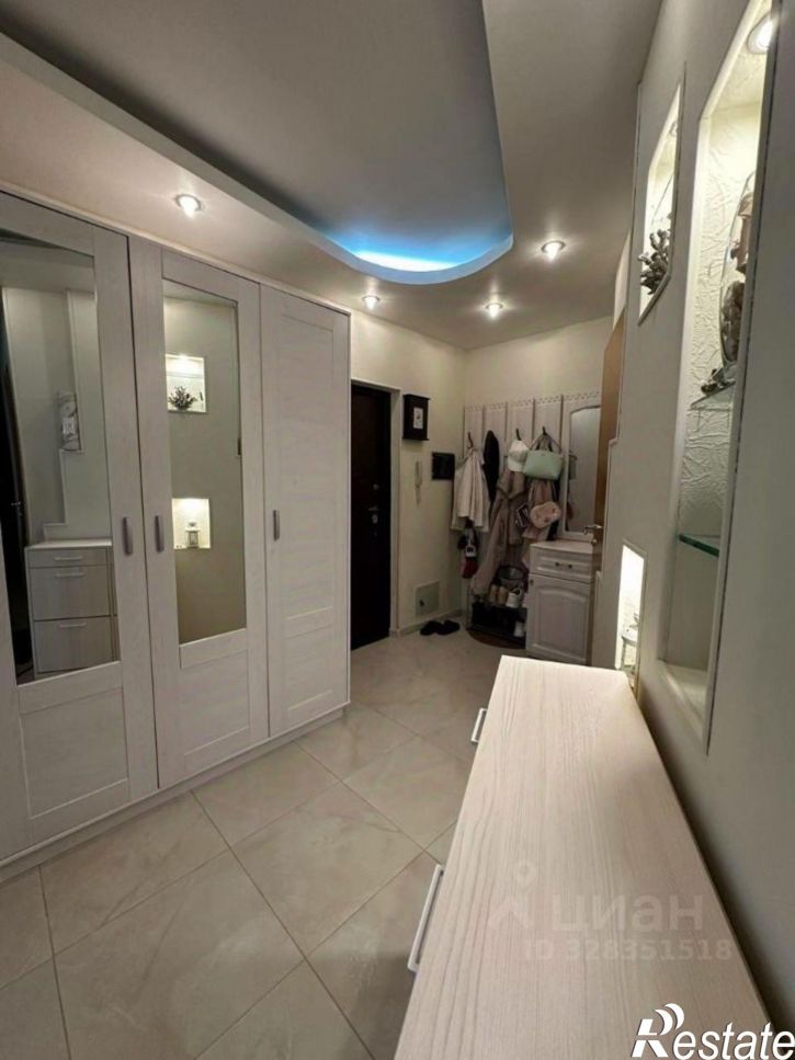 4-комн квартира улица Орджоникидзе, 43,  д. 43