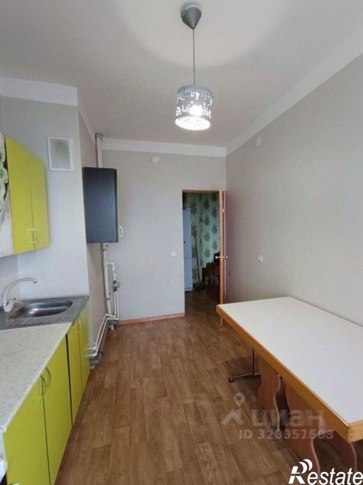 3-комн квартира улица Лермонтова, 102,  д. 102
