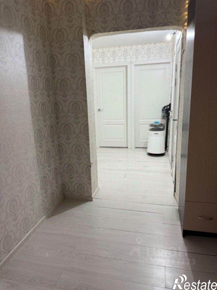 4-комн квартира улица Петра Алексеева, 12/2,  д. 12/2