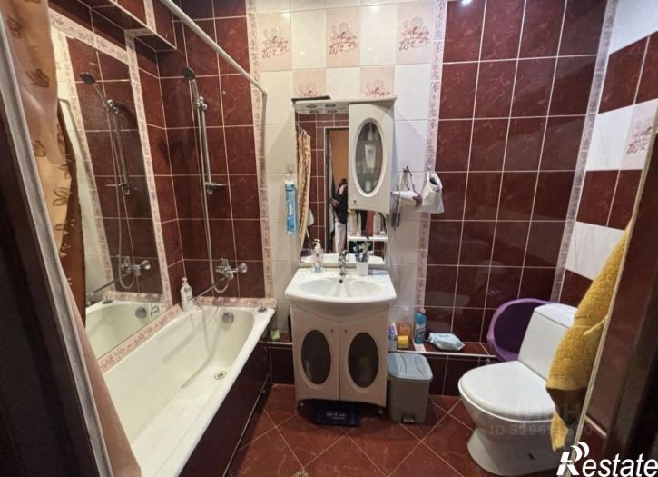 2-комн квартира улица Фёдора Попова, 16/5,  д. 16/5
