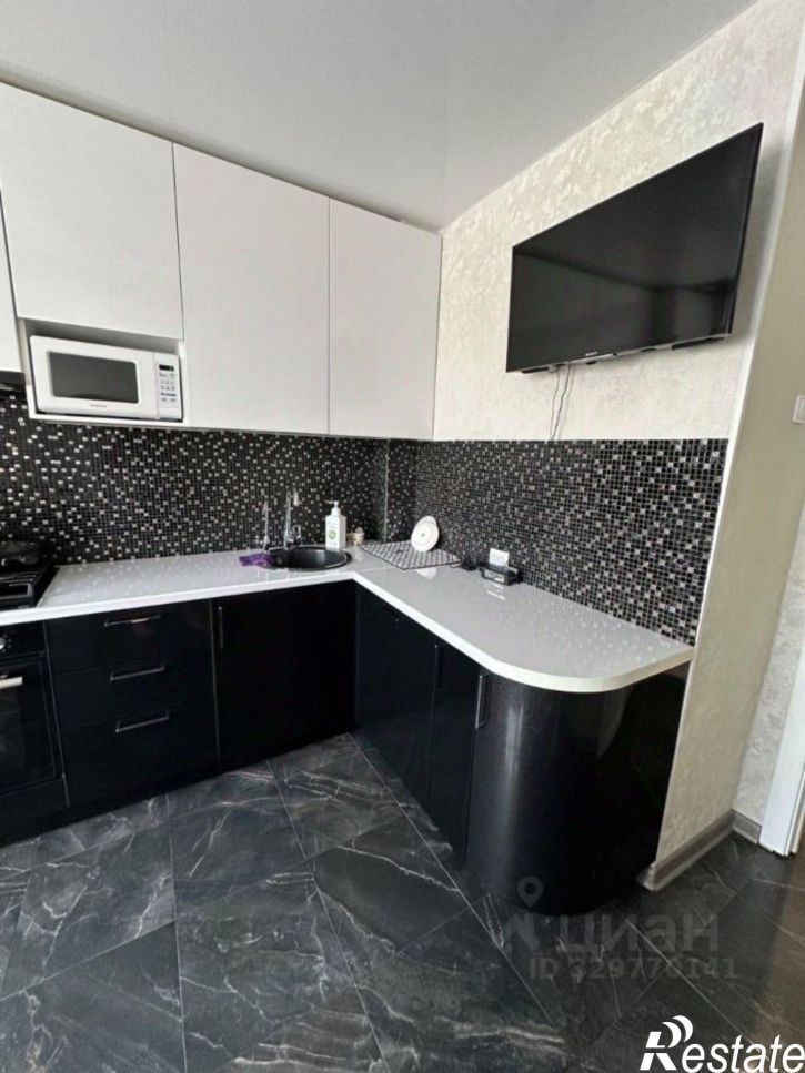 3-комн квартира ул Хабарова, 23/1,  д. 23/1