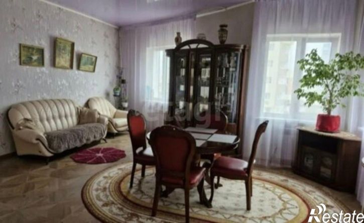 3-комн квартира ул Ларионова, 8,  д. 8