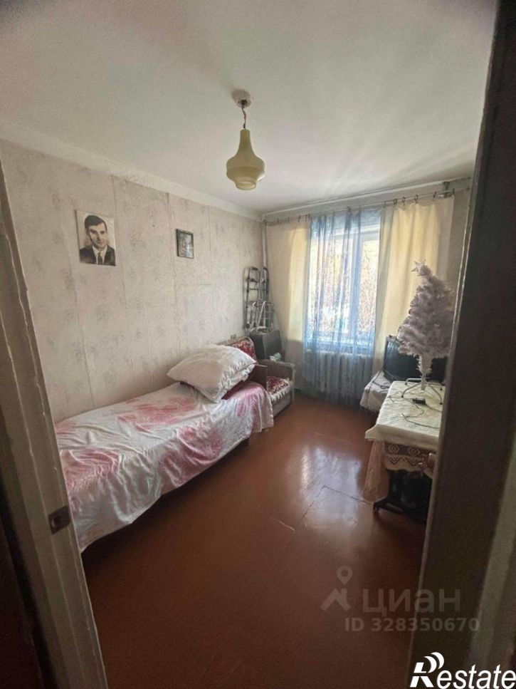 4-комн квартира улица Фёдора Попова, 18/2,  д. 18/2