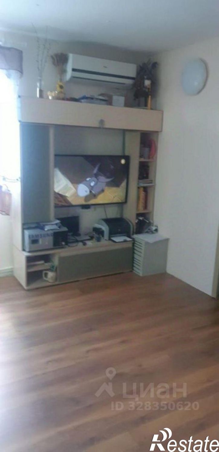 3-комн квартира улица Борисовка 1-й квартал, 27,  д. 27