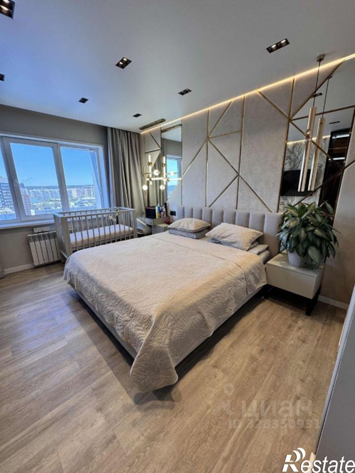 3-комн квартира ул Каландаришвили, 32,  д. 32