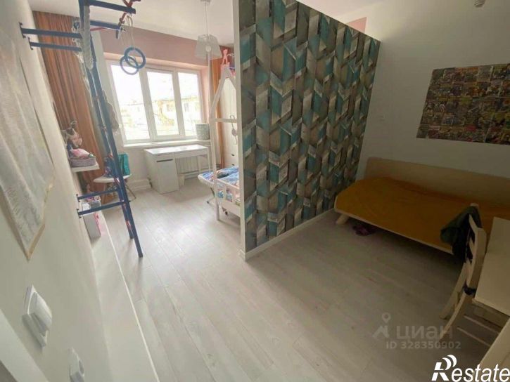 3-комн квартира ул Петровского, 32/2,  д. 32/2