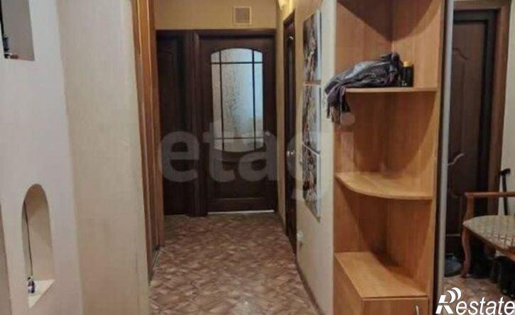 4-комн квартира ул Дзержинского, 15,  д. 15