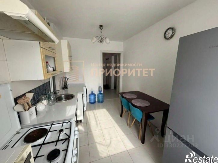 4-комн квартира ул Петра Алексеева, 12/2,  д. 12/2