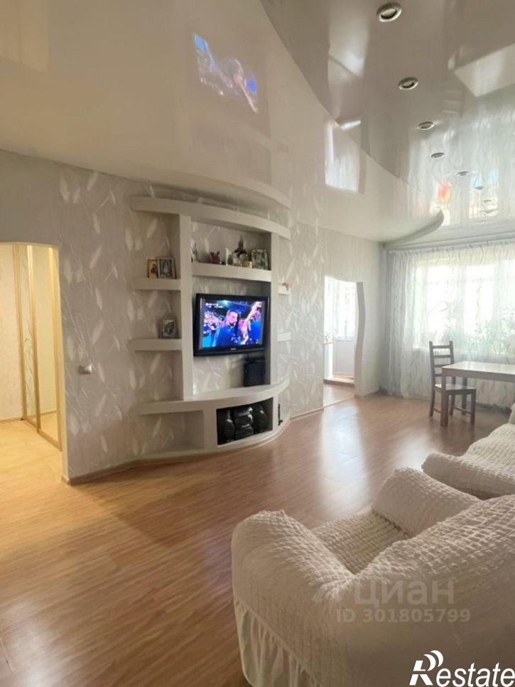 3-комн квартира улица Фёдора Попова, 17/1,  д. 17/1