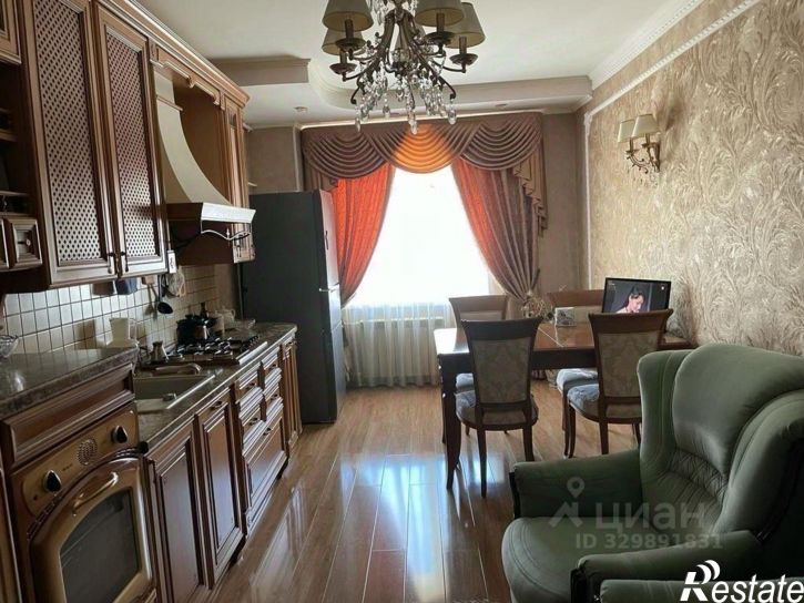 2-комн квартира улица Пояркова, 13/1,  д. 13/1
