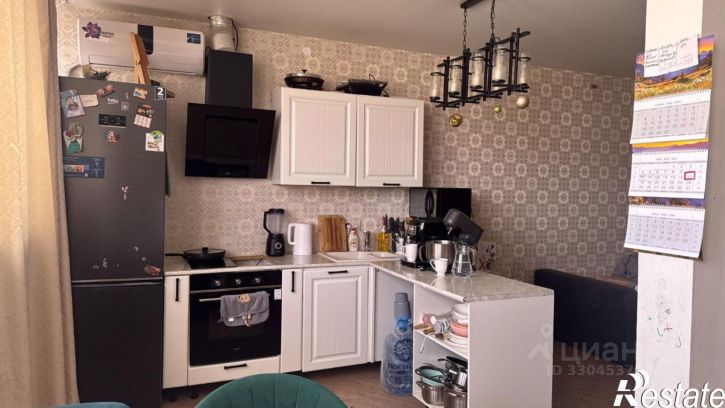2-комн квартира улица Короленко, 25,  д. 25