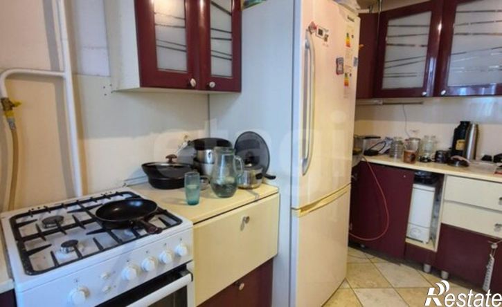 3-комн квартира улица Дзержинского, 12/1,  д. 12/1
