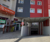 18 кв м 203 мкрн., 30