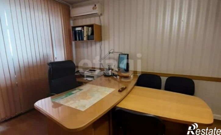 4-комн квартира ул Дзержинского, 26/1,  д. 26/1