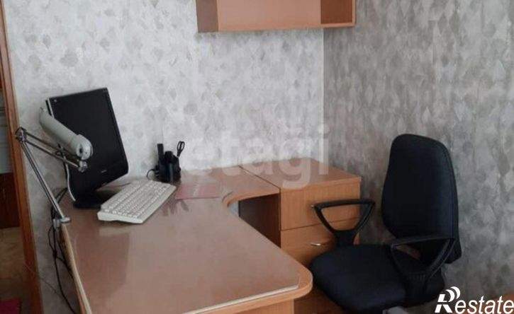4-комн квартира ул Дзержинского, 26/1,  д. 26/1