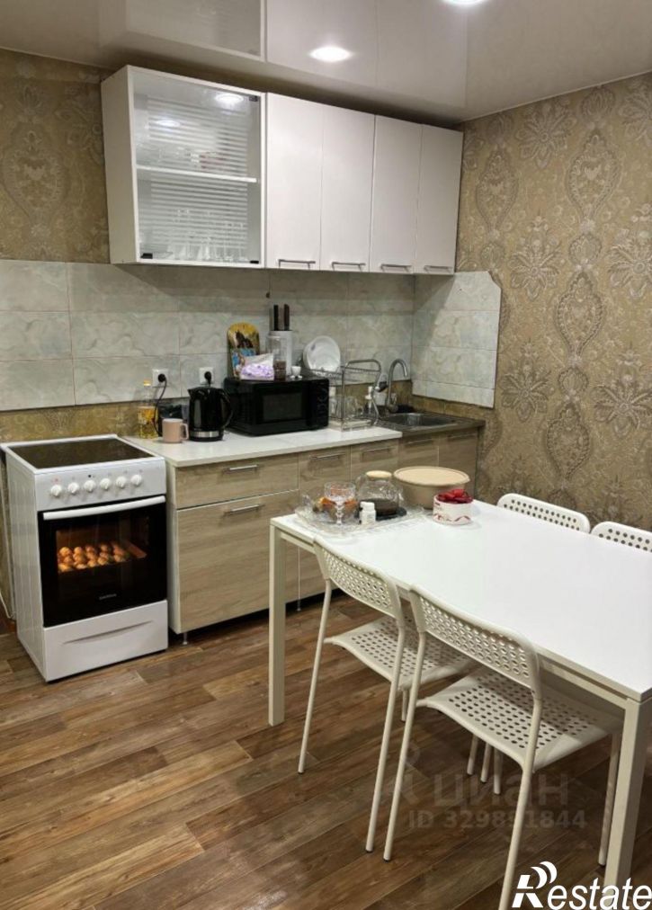3-комн квартира улица Борисовка 1-й квартал, 22,  д. 22