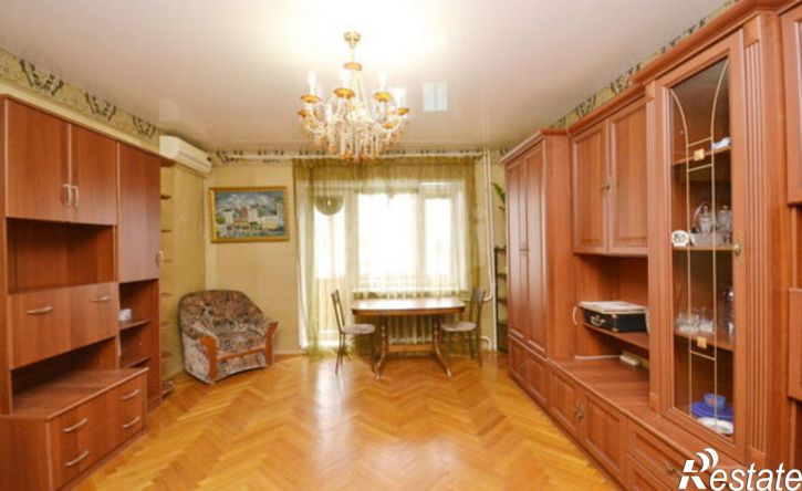 3-комн квартира улица Кирова, 21/3,  д. 21/3