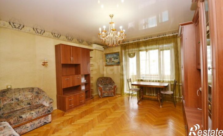 3-комн квартира улица Кирова, 21/3,  д. 21/3