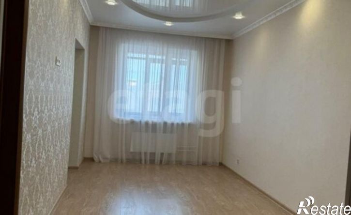 3-комн квартира улица Петровского, 10/4,  д. 10/4