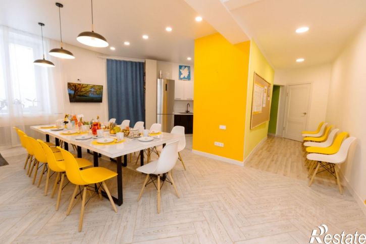 4-комн квартира улица Дзержинского, 1,  д. 1