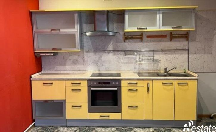 3-комн квартира улица Петра Алексеева, 17,  д. 17