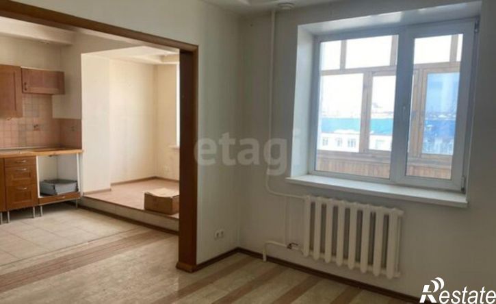 4-комн квартира улица Пояркова, 8/1,  д. 8/1