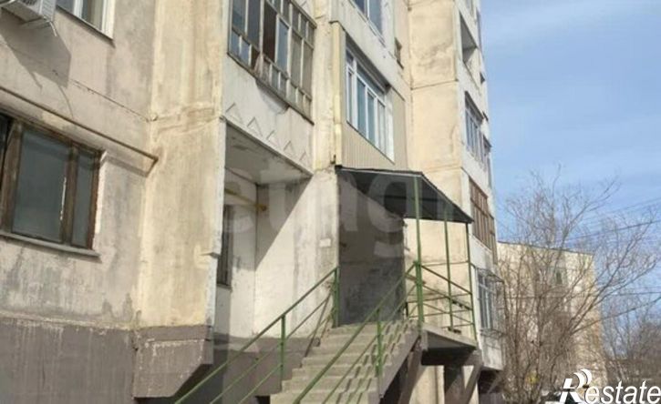 4-комн квартира улица Пояркова, 8/1,  д. 8/1