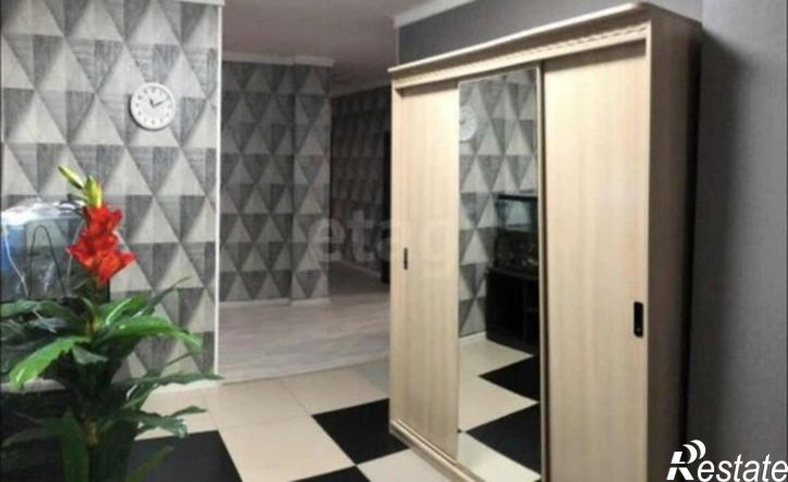 2-комн квартира ул Дзержинского, 27/2,  д. 27/2