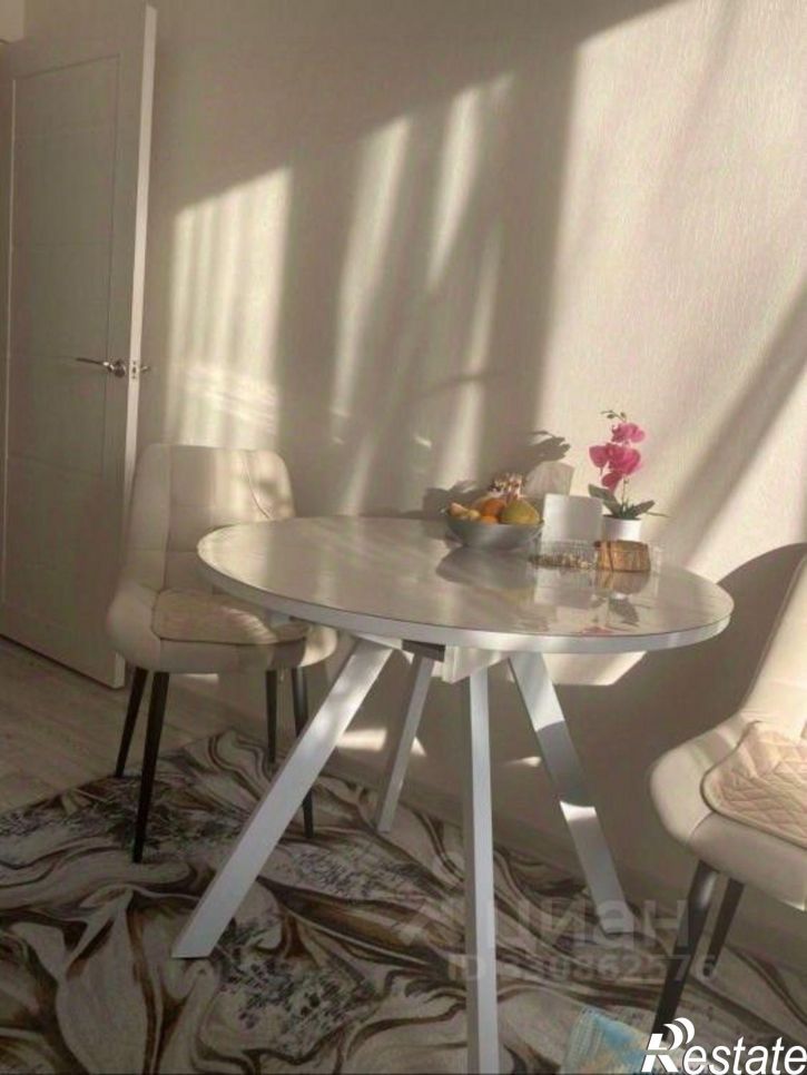 2-комн квартира улица Александра Захарченко, 13,  д. 13
