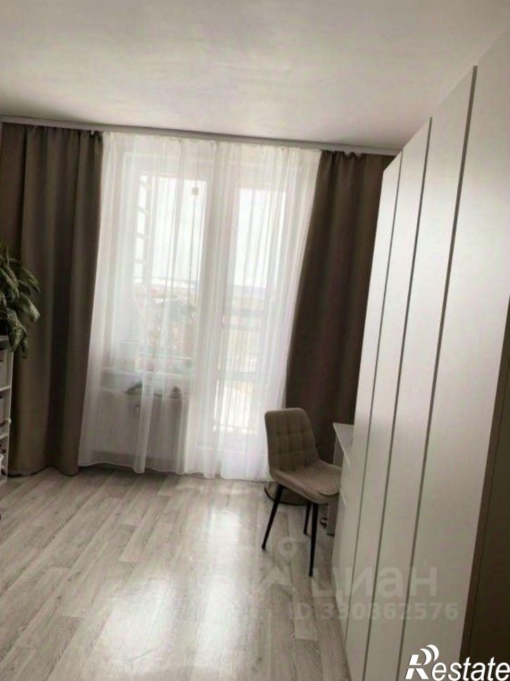 2-комн квартира улица Александра Захарченко, 13,  д. 13