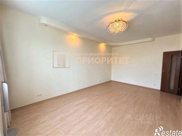 3-комн квартира улица Каландаришвили, 23/1,  д. 23/1
